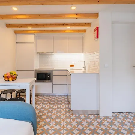 Cozy With Patio & Ac By Hostwise 波尔图